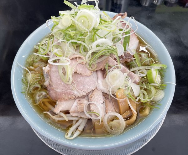 「特製チャーシュー麺（醤油）1200円」@桜ラーメン 北方店の写真