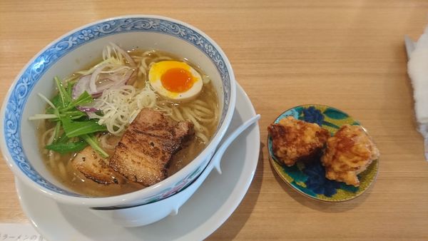 「魚貝塩そば」@鶏白湯そば ひまりの写真