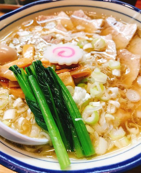 「中華そばネギ増し　８３０円」@銀座 朧月の写真