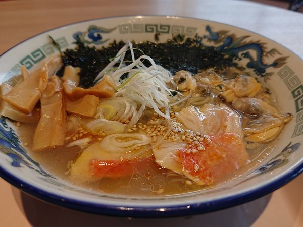 「炙り金目鯛の塩ラーメン(ガリサバ飯セット)」@らーめん 波市の写真