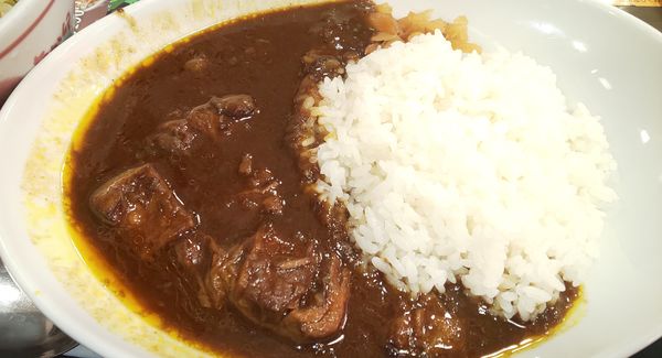 「プレミアムビーフカレー」@なか卯 末広町店の写真