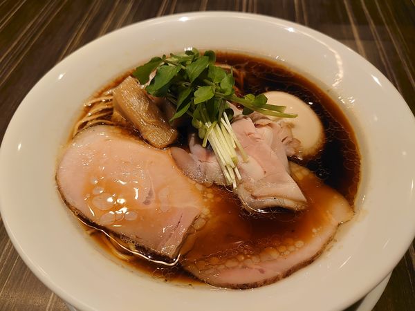 「熟成醤油 味玉付」@中華蕎麦 三藤の写真