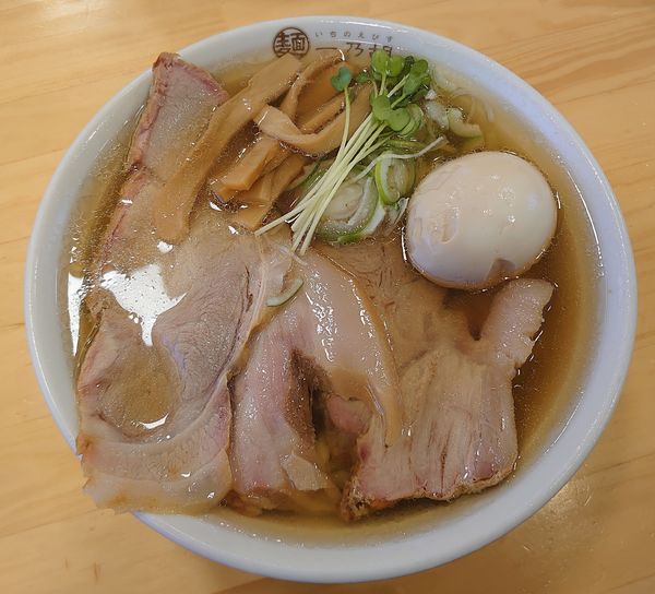 「ちゃーしゅーめん吊るし焼き+味玉(1080円)」@一乃胡の写真