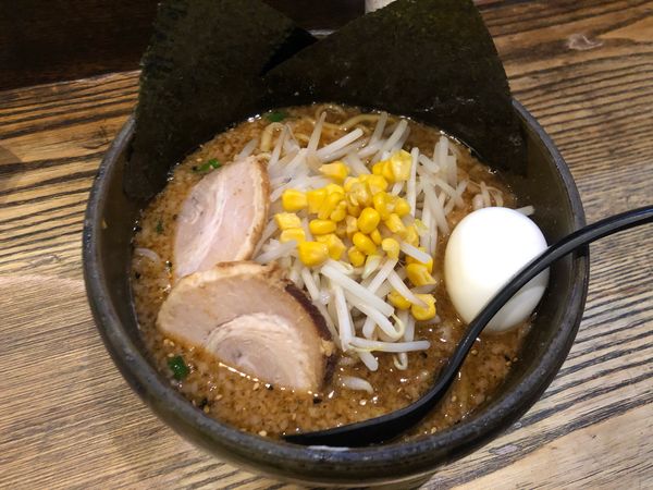 「味噌ラーメン」@らーめんダイニング ど・みそ 京橋本店の写真