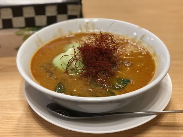 「坦々麺　大盛」@らーめんDINING れんげの写真