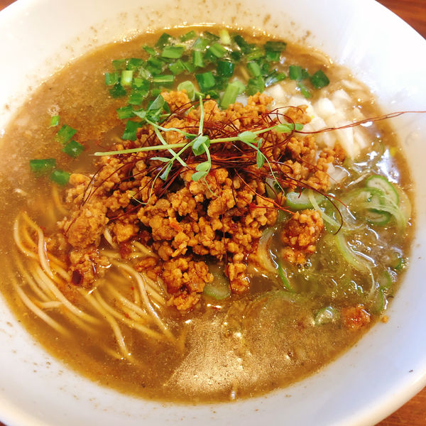 「豚と煮干の台湾ラーメン　700円」@麺＆cafe Coi.Coi.の写真