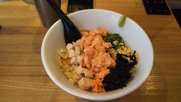 「【限定】鮭バタまぜ、冷やし変更」@つけめん・まぜそば むじゃきの写真