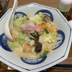 リンガーハット PREMIUM 羽田空港第1旅客ターミナルビル店の画像