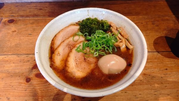 「得のせ魚介醤油らーめん 950円」@麺や 幸村の写真