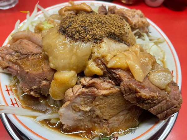 「小豚」@麺でる 戸越店の写真