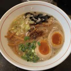 濃醇こってりらーめん＋半熟煮玉子