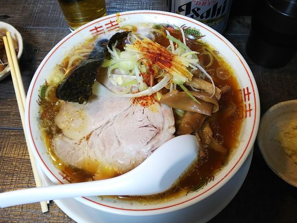「シオ＋ニンニク（無料）　800円」@ラーメン カラテキッドの写真