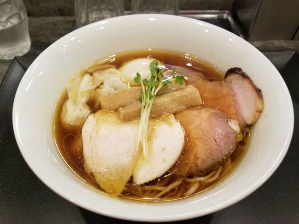 「特製鶏そば」@らぁ麺 やまぐちの写真