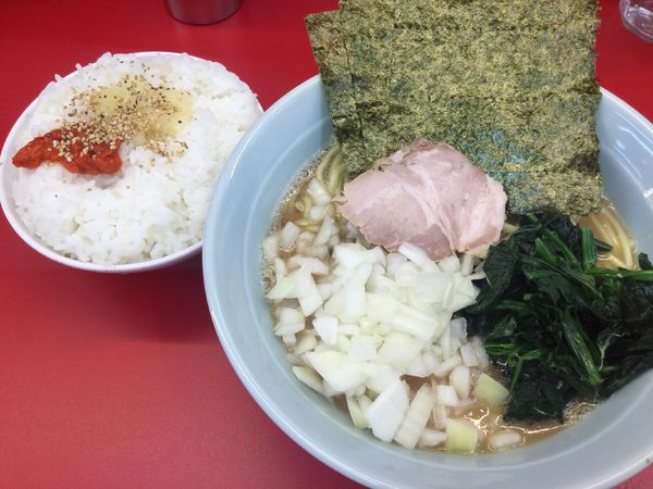 「ラーメン+たまねぎ(¥650+クーポン)」@ラーメン堀田家の写真
