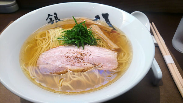 「【昼】中華そば」@中華そば 銀座 八五の写真