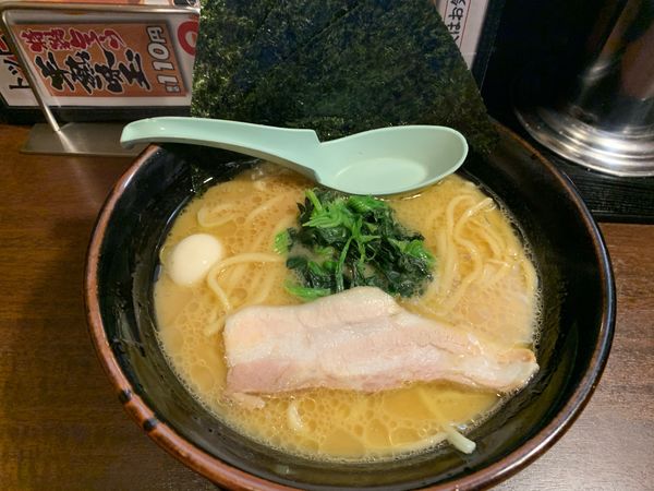 「醤油ラーメン」@吟家 茂原店の写真