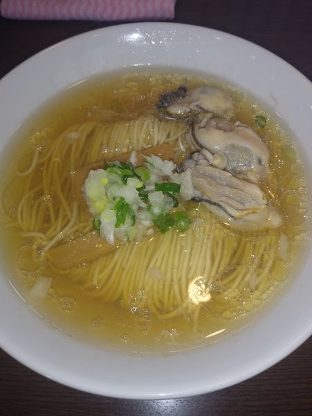 「牡蠣塩そば」@中華そばイデタの写真