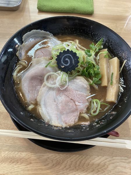 「さかなとんこつ・大盛り（１０００円）」@ぶたのほしの写真