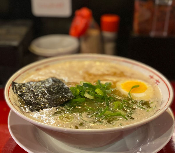 「ラーメン750円他」@中洲屋台 長浜ラーメン 初代 健太の写真