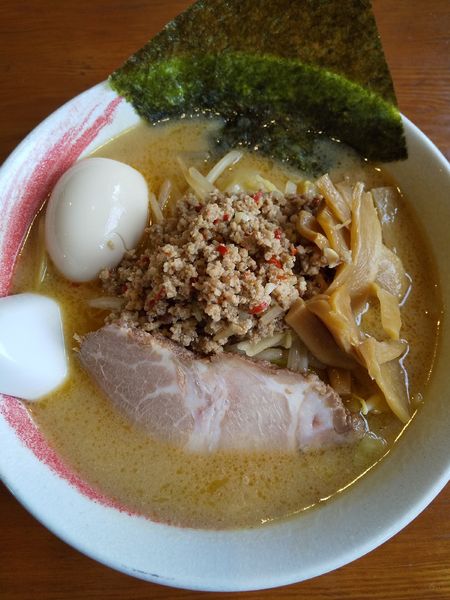 「肉味噌ラーメン（全部のせ）」@ラーメン21番の写真
