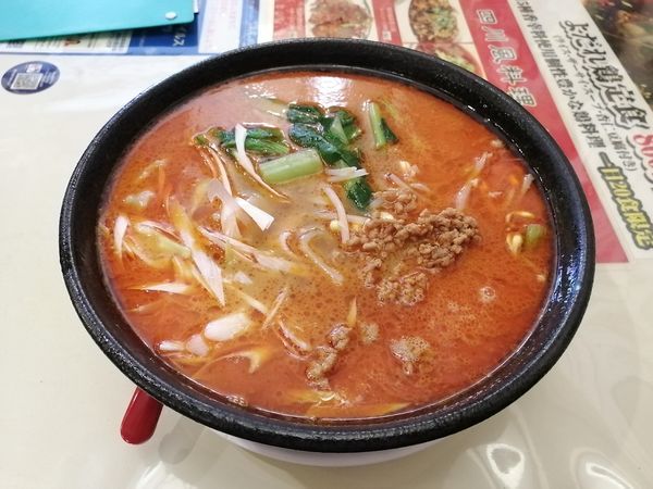 「麻辣刀削麺　　780円」@松楽菜館の写真