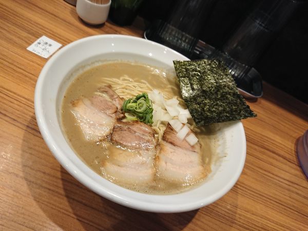 「濃厚煮干しらーめん 800円」@井さいの写真