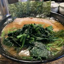 ラーメン+ほうれん草