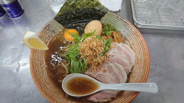 「伊勢海老出汁冷やしまぜそば＋味玉＋生卵＋青唐辛子」@覆麺 智の写真