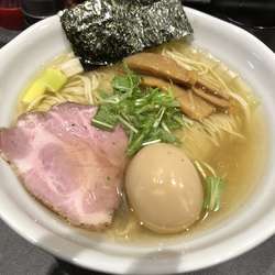 鶏だし塩Rahmen大盛　味玉