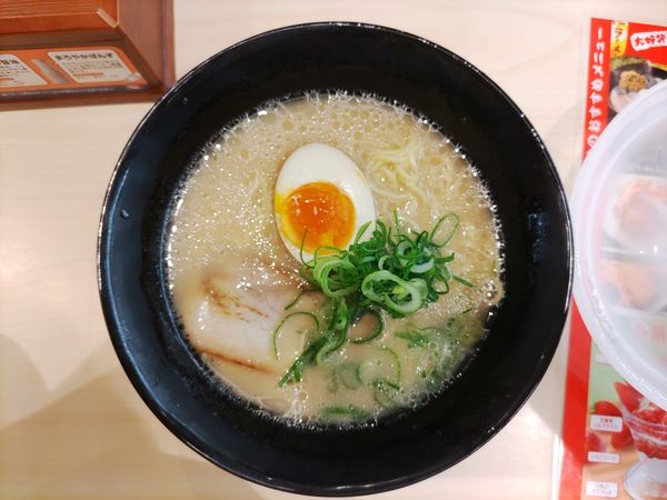 「博多豚骨ラーメン」@はま寿司 フォレオ菖蒲店の写真