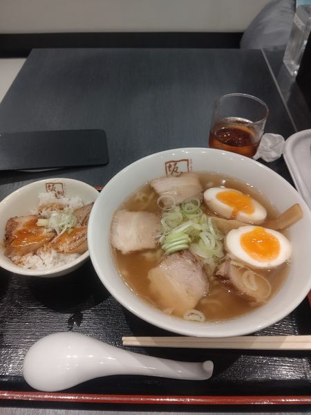 「炙り焼豚ご飯セット」@喜多方ラーメン 坂内 戸塚店の写真