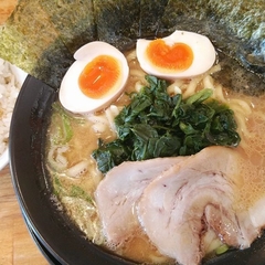 横浜家系ラーメン武骨家 浅草店の画像