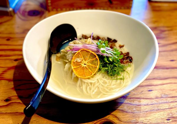「夏麺 第1弾 浅利と生姜の冷やしそば ¥850」@麺場 浜虎 横浜店の写真