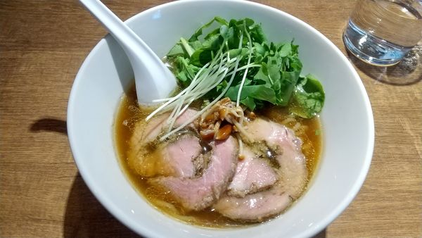 「醤油らーめん850円」@SAMARの写真