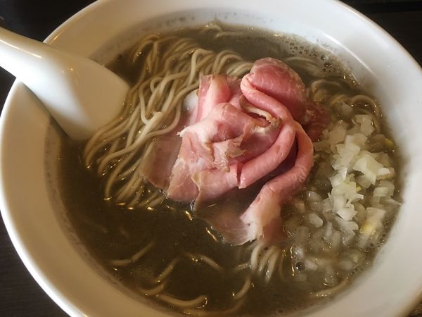 「煮干しらーめん」@灰汁中華 丿貫 福富町本店の写真