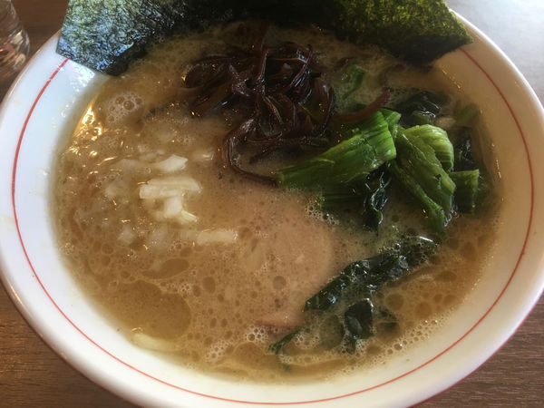 「ラーメン」@横浜家 岡野町店の写真