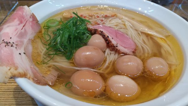「タカアシガニ極上塩らぁ麺+ウズラ」@東京ラーメンショーセレクション 極み麺「<真>卓朗商店」の写真