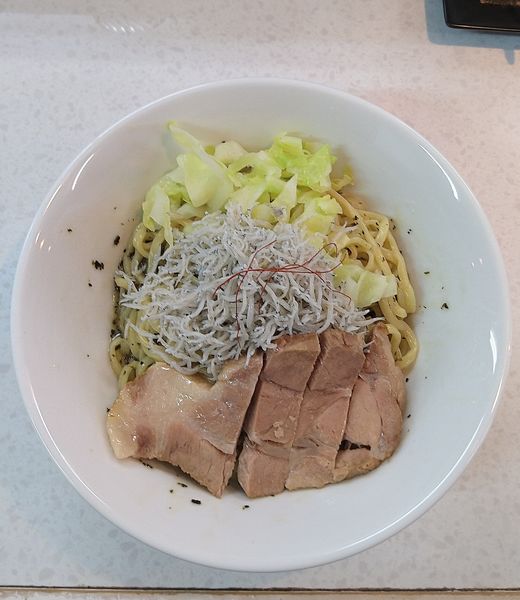 「(限定) しらすと春キャベツのバジリコまぜそば 830円」@麺屋 久兵衛の写真