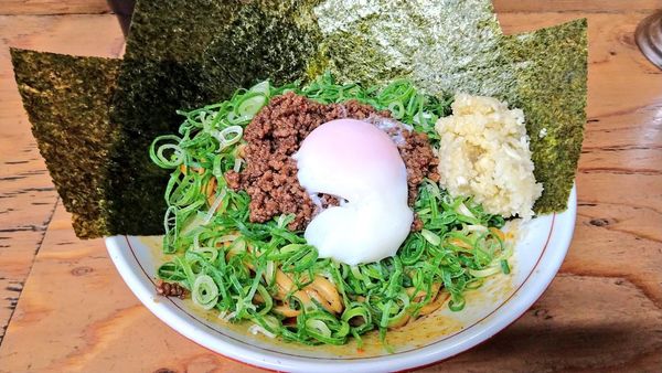 「【限定】広島汁無し担々麺(麺硬め･ニンニク増し)+海苔」@ラーメン幸豚の写真