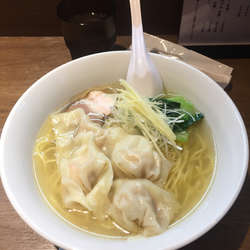 雲呑麺塩