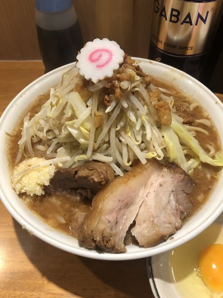 「ラーメン(大)+生たまご」@麺屋 神工の写真