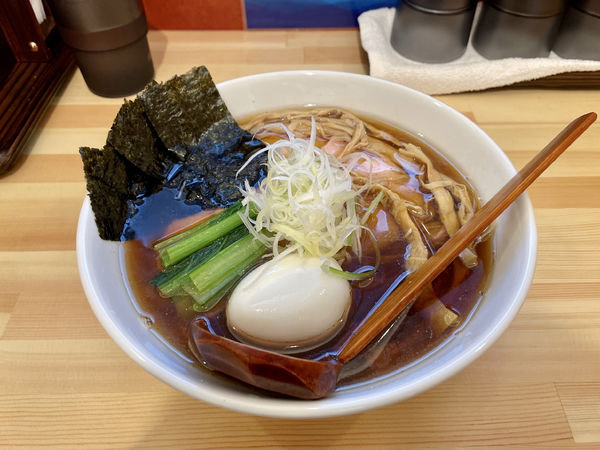 「特製秋刀魚醤油らあめん 麺大盛り（サービス）」@らあめん 常護の写真
