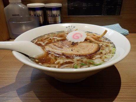 「中華そば　煮干（白）」@中華そば 六感堂の写真