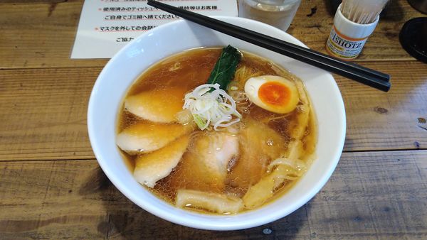 「スペシャル醤油ラーメン」@Ramen Free Birdsの写真