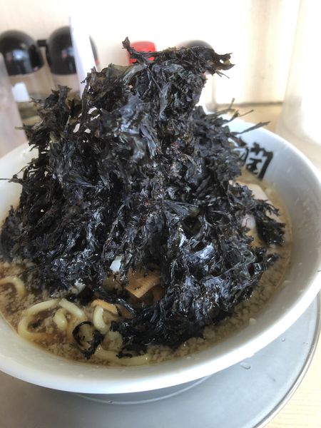 「岩のり中華」@王道!! 背脂煮干中華そば 潤の写真