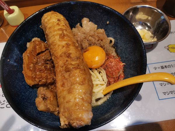 「豚豚豚豚豚まぜそば」@まぜそば専門店 NANAKIの写真