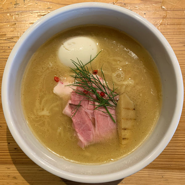 「【限定】特製地鶏と真鯛の濃厚そば」@麺処 図鑑の写真