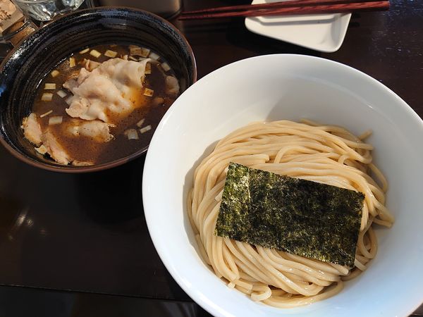 「肉盛りつけ麺」@つけ麺 麦の香の写真