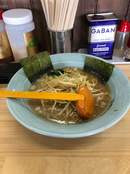 「ネギラーメン750円　半ライス100」@ラーメンショップ 椿 松伏店の写真