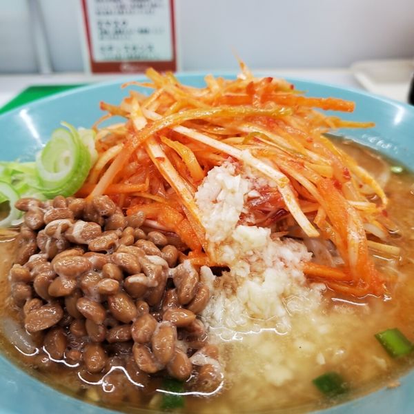 「ねぎ味噌ラーメンニンニク多め納豆」@くるまやラーメン 東村山店の写真